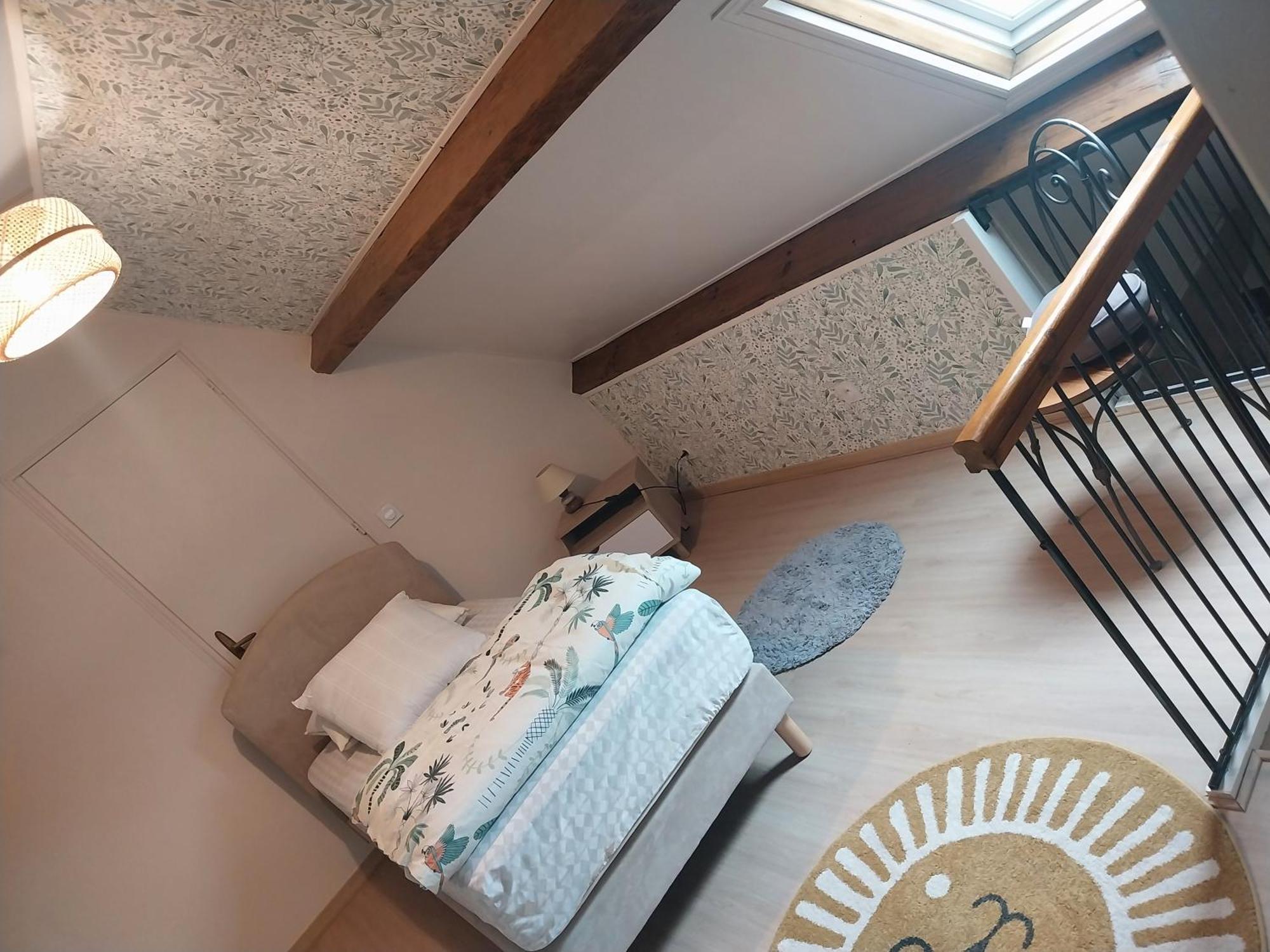Chambre D Hote Les Frangins Avrillé Exterior photo